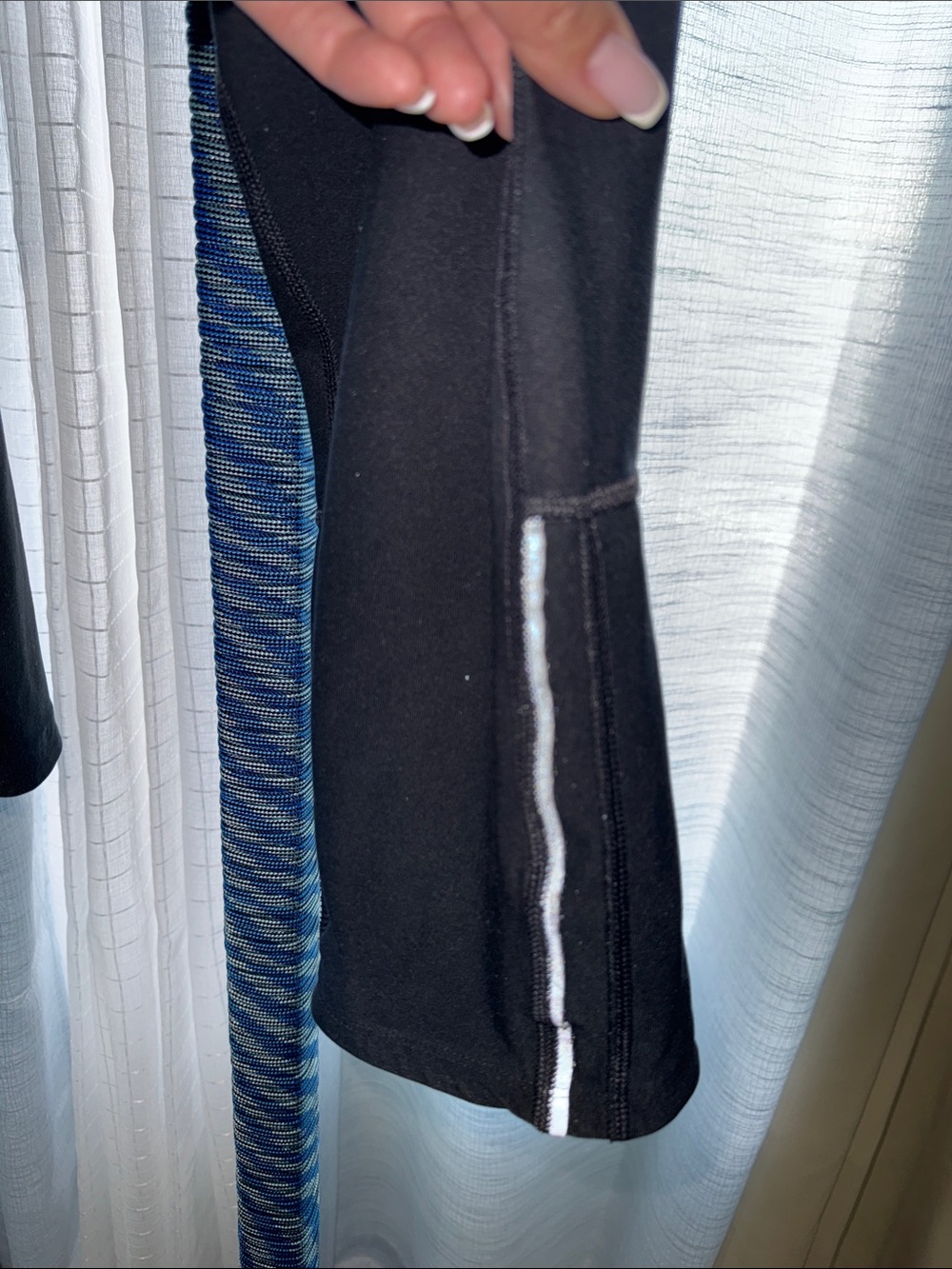 Nike - Black Dri-FIT Cropped Performance Leggings Size Large - Picture 14 of 17
